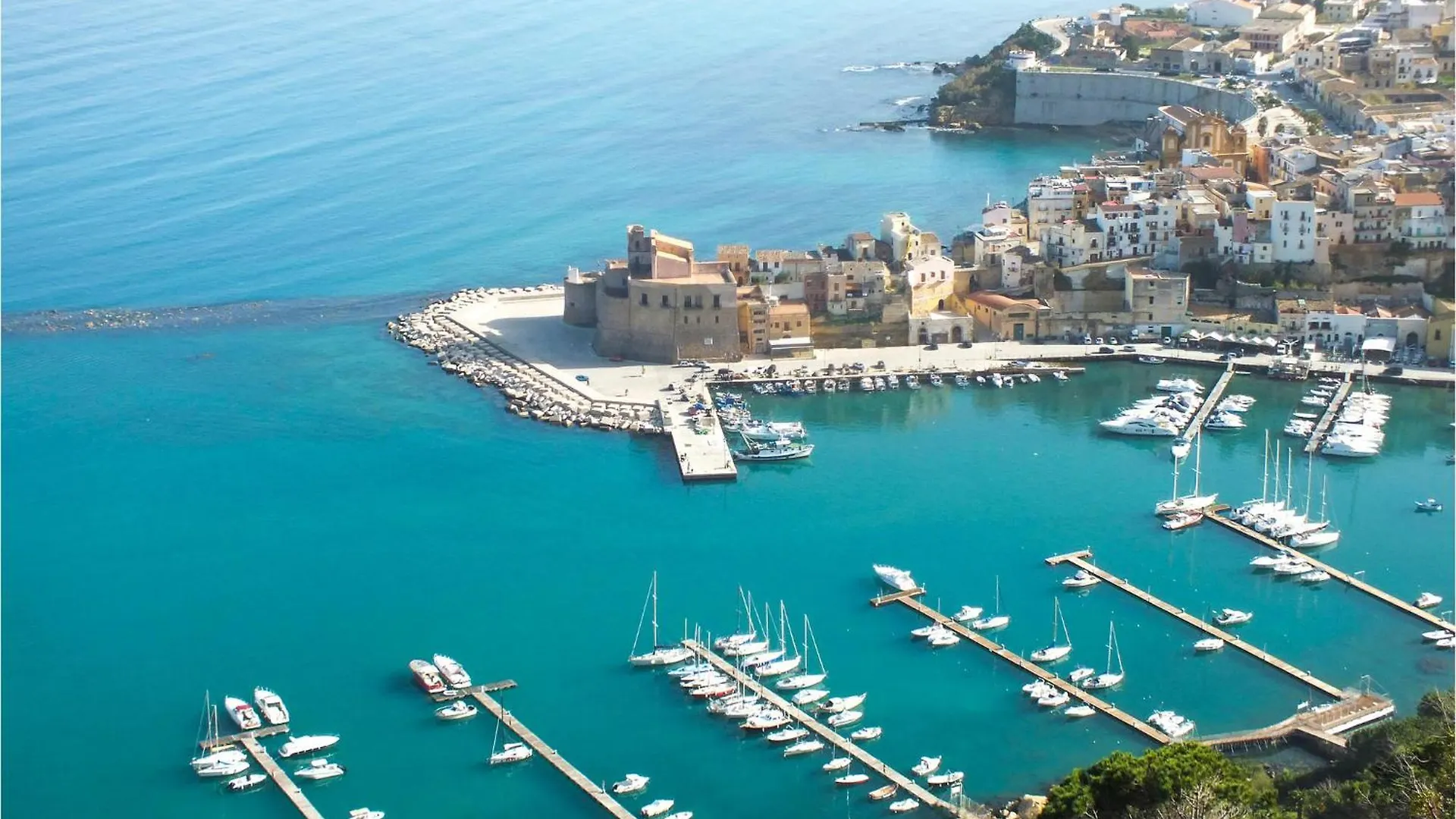 Gorgeous Home In Alcamo