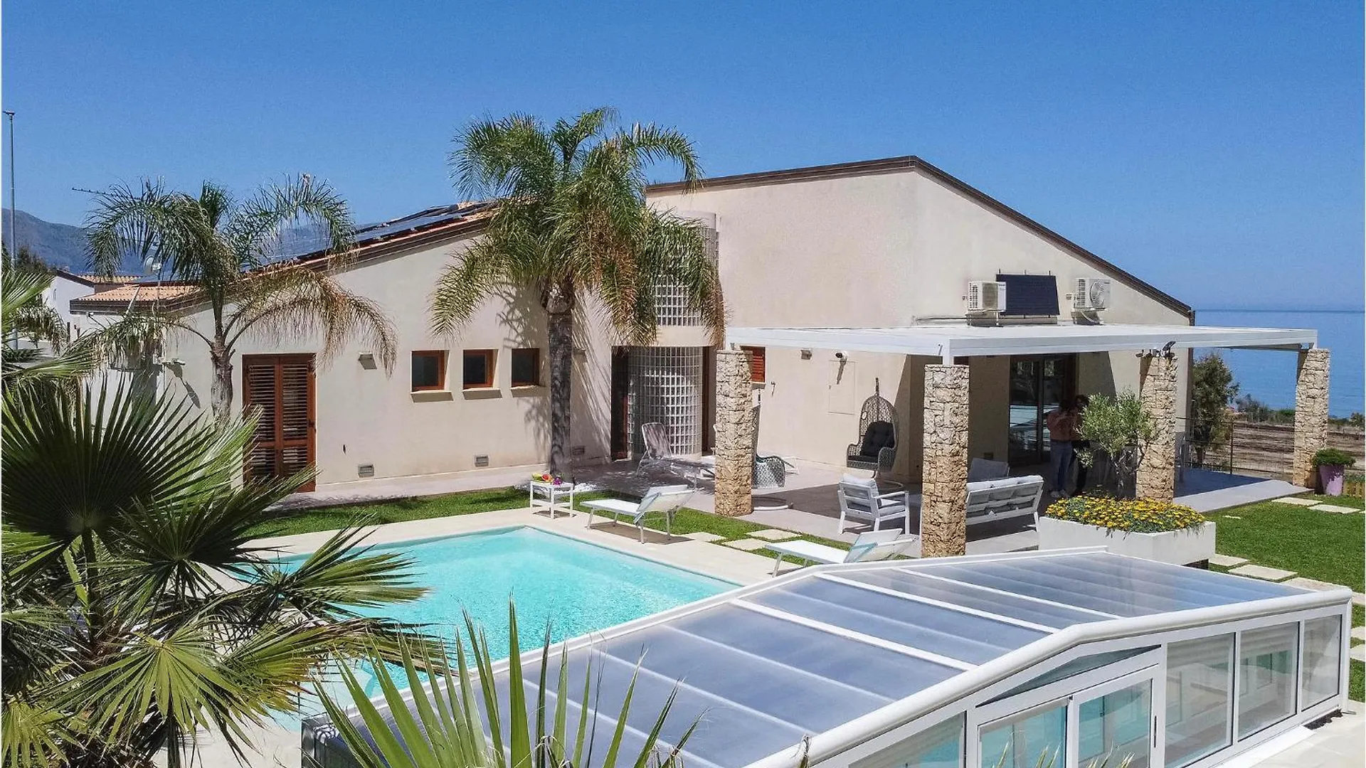 Gorgeous Home In Alcamo